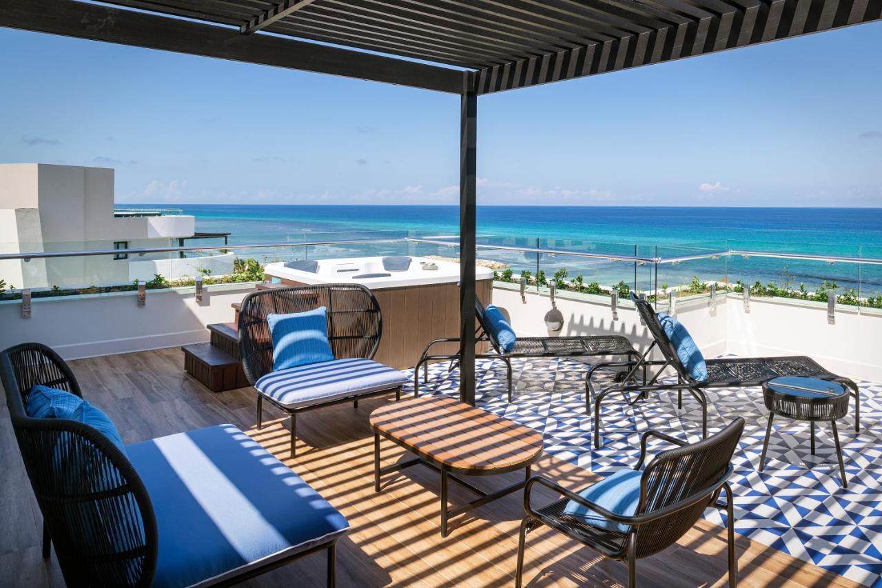 فندق Ocean Eden Bay (Adults Only) Spring Rises المظهر الخارجي الصورة Rooftop at the Hotel