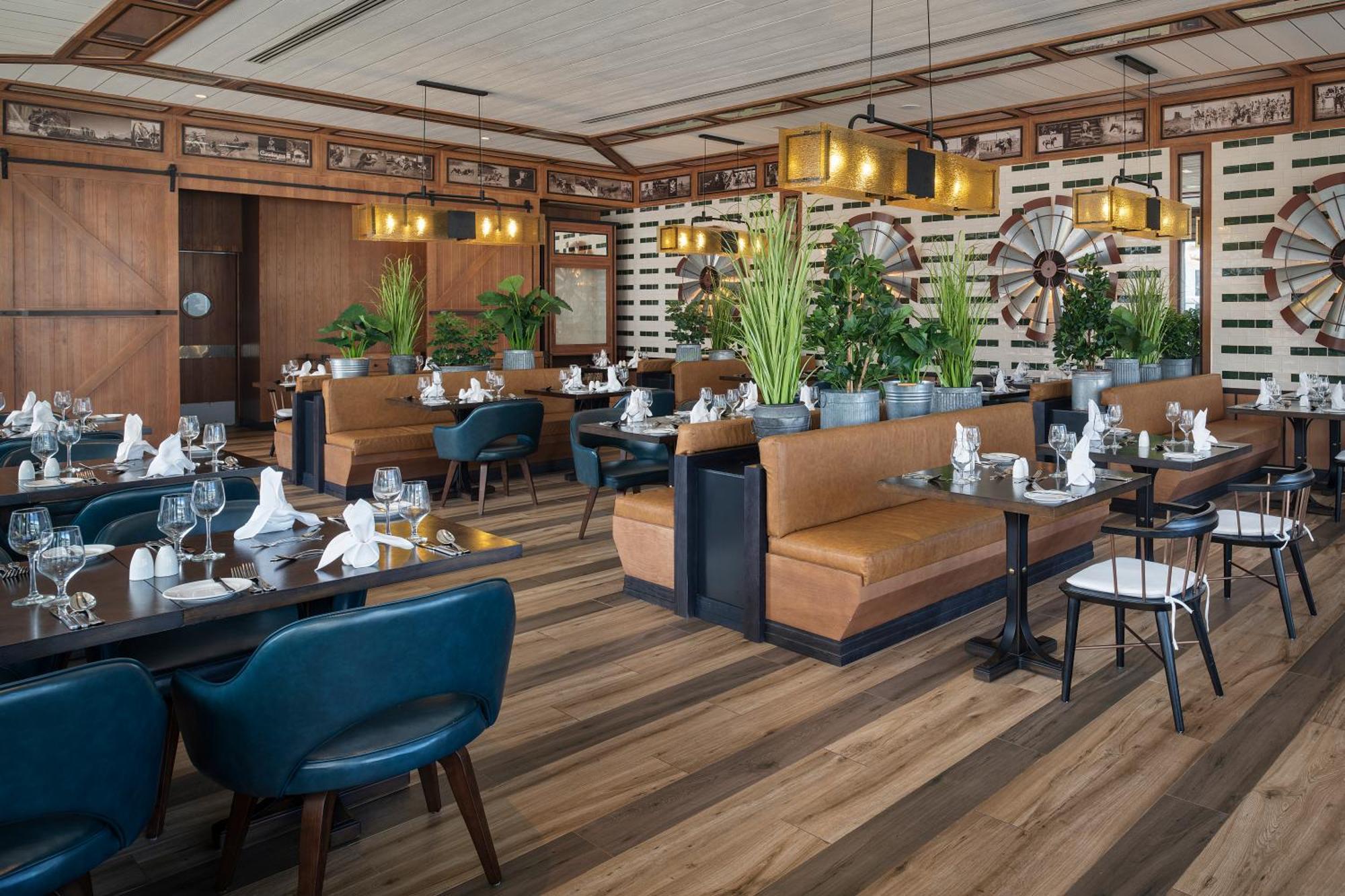 فندق Ocean Eden Bay (Adults Only) Spring Rises المظهر الخارجي الصورة The interior of the restaurant